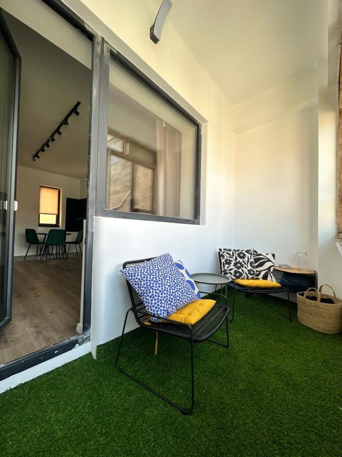 Peaceful Condo For Romantic Getaways Near Black Church - 3Min Walk Брашов Екстериор снимка